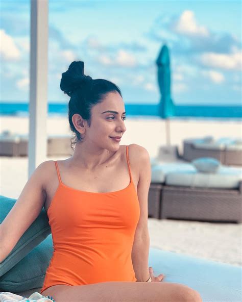 rakul hot face|These mesmerising pictures of bikini.